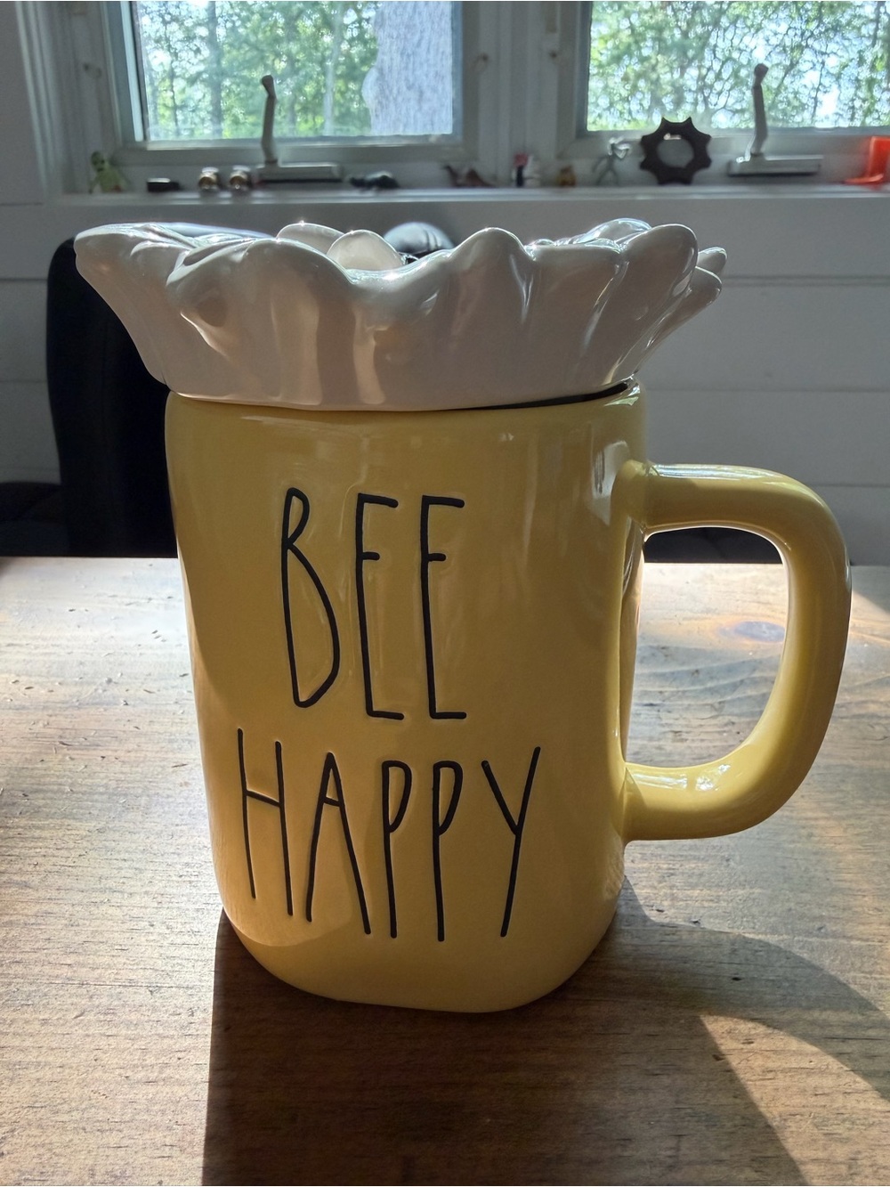 Rae Dunn BEE HAPPY